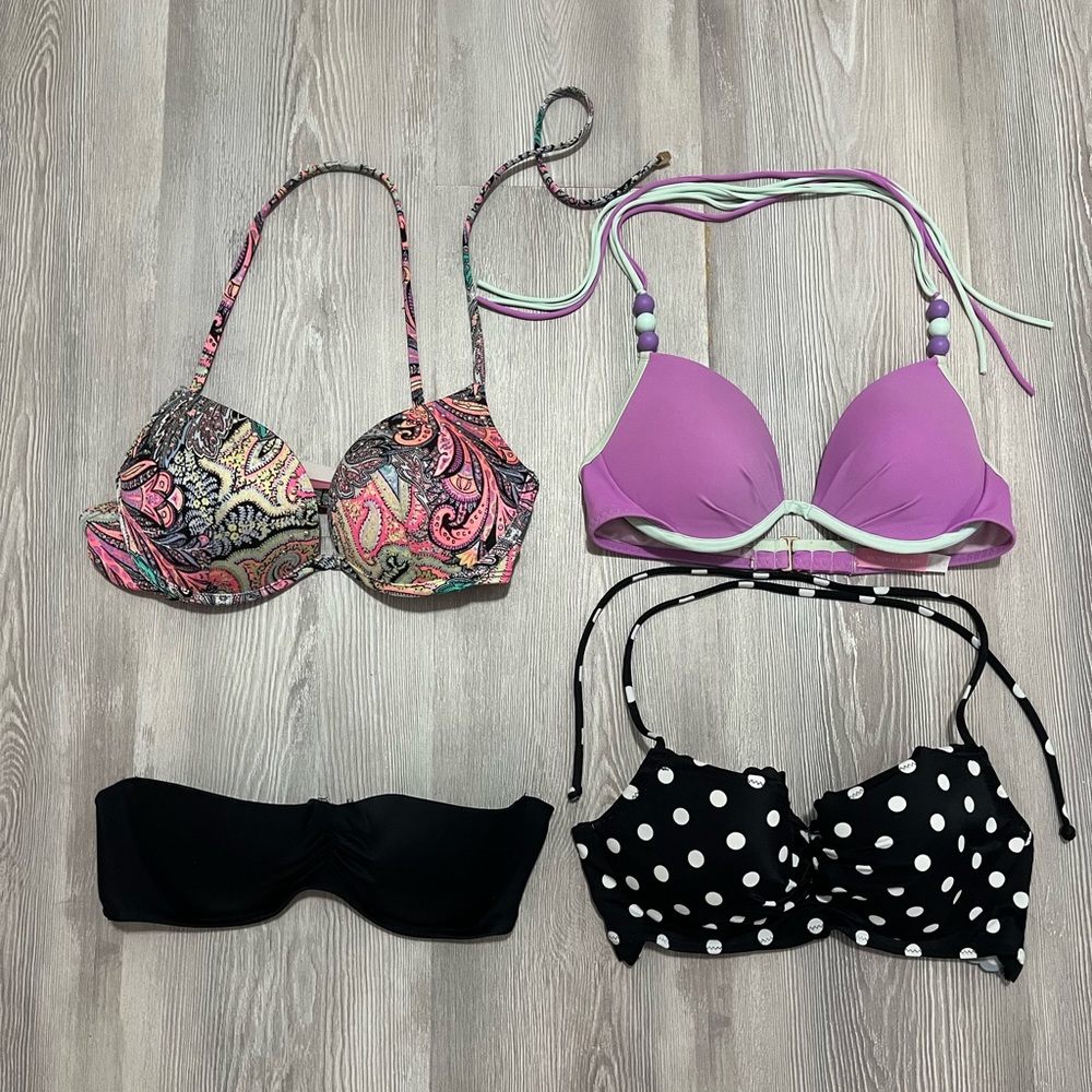 Victoria’s Secret bikinis 32C